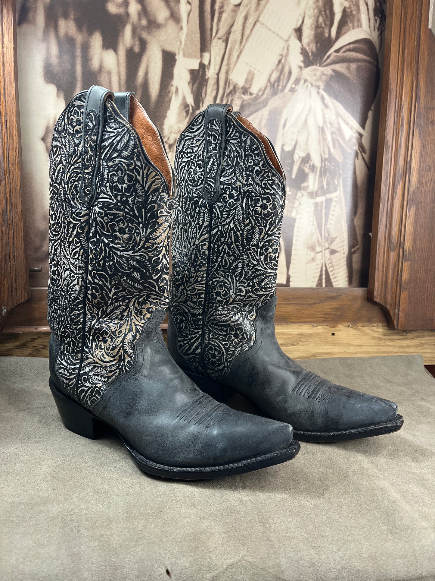 Salvaged Gray Nocona Cowboy Boots – Size 6.5