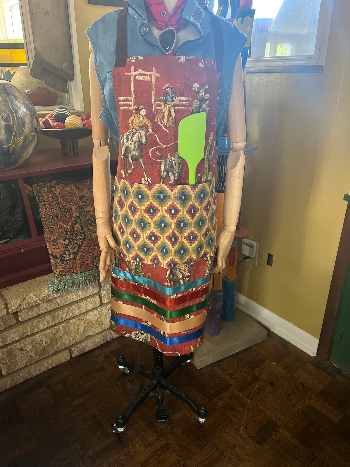 Cowgirl ribbon apron