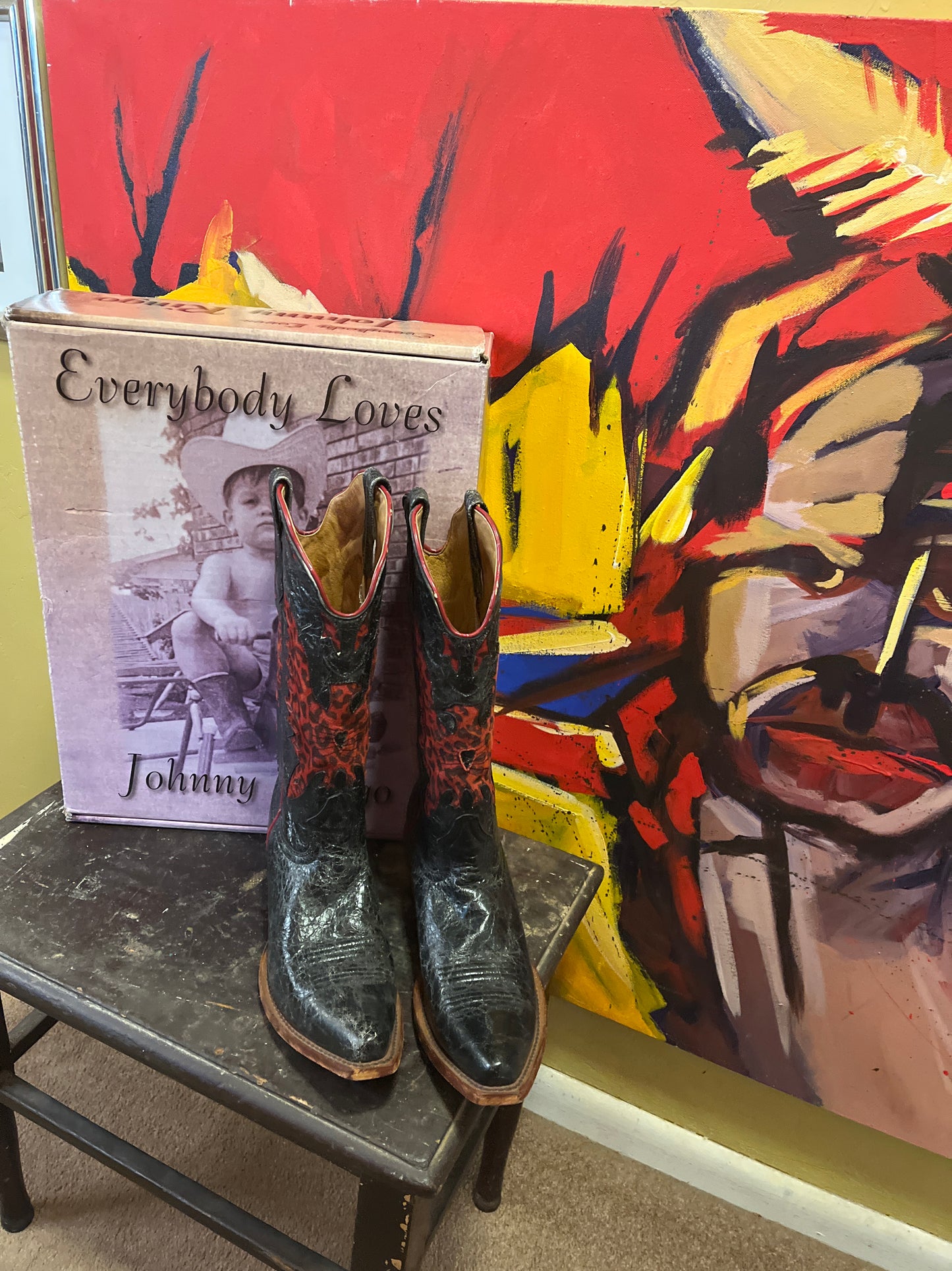 Salvaged size 9 Johnny Ringo