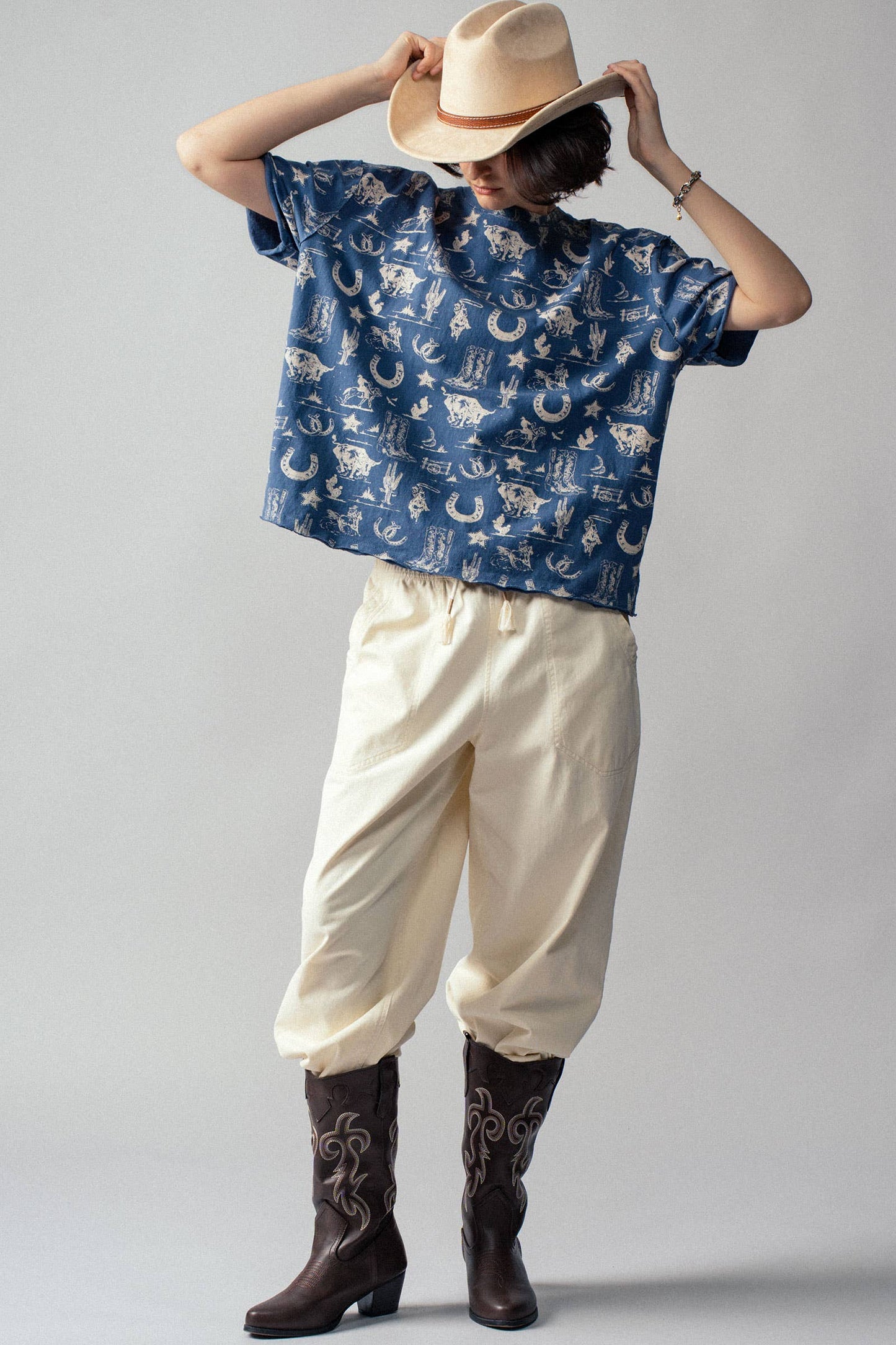 Western Graphic Print Relaxed Fit Tee: CREAM with Navy