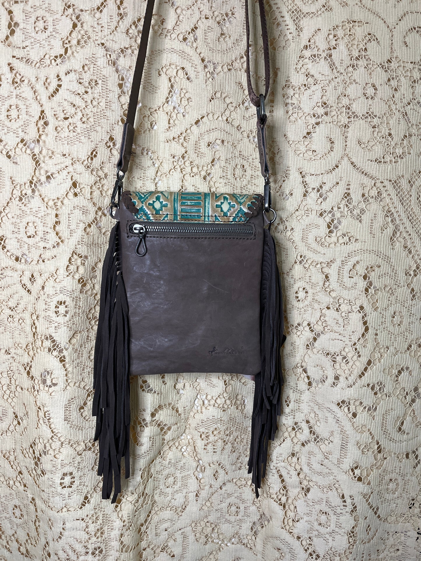 Montana west crossbody