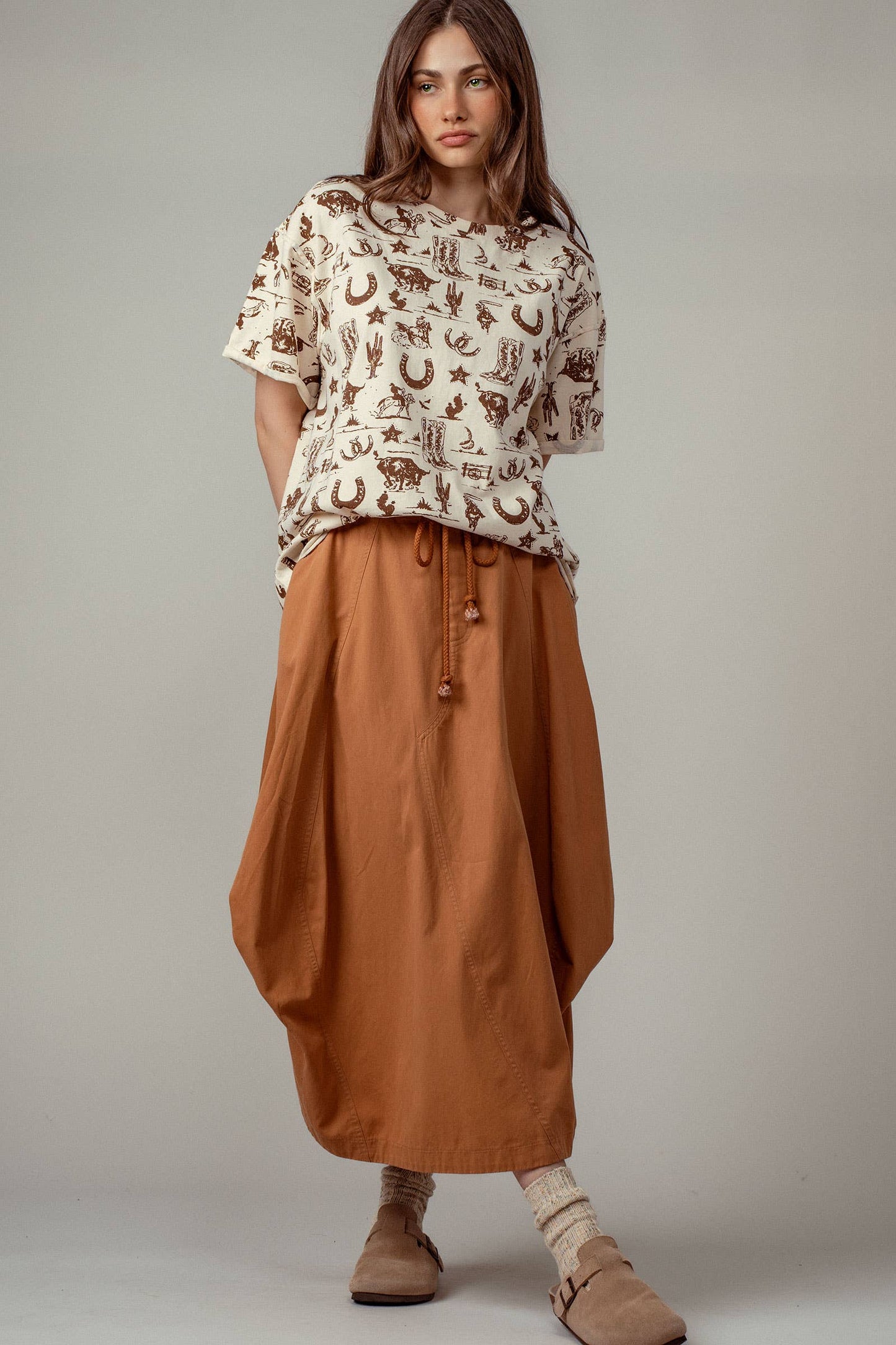 Western Graphic Print Relaxed Fit Tee: CREAM with Navy