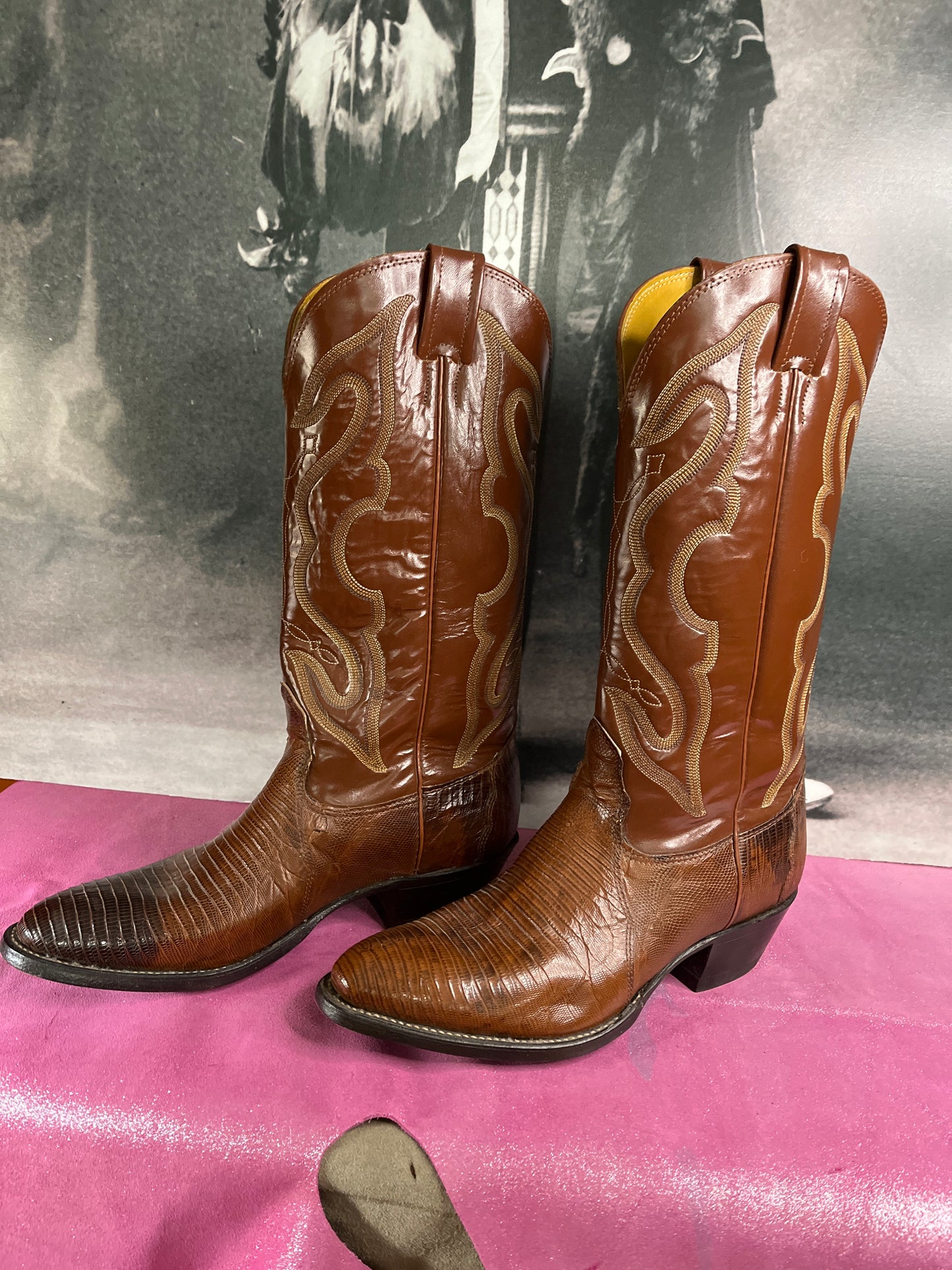 Nacona Lizard boots