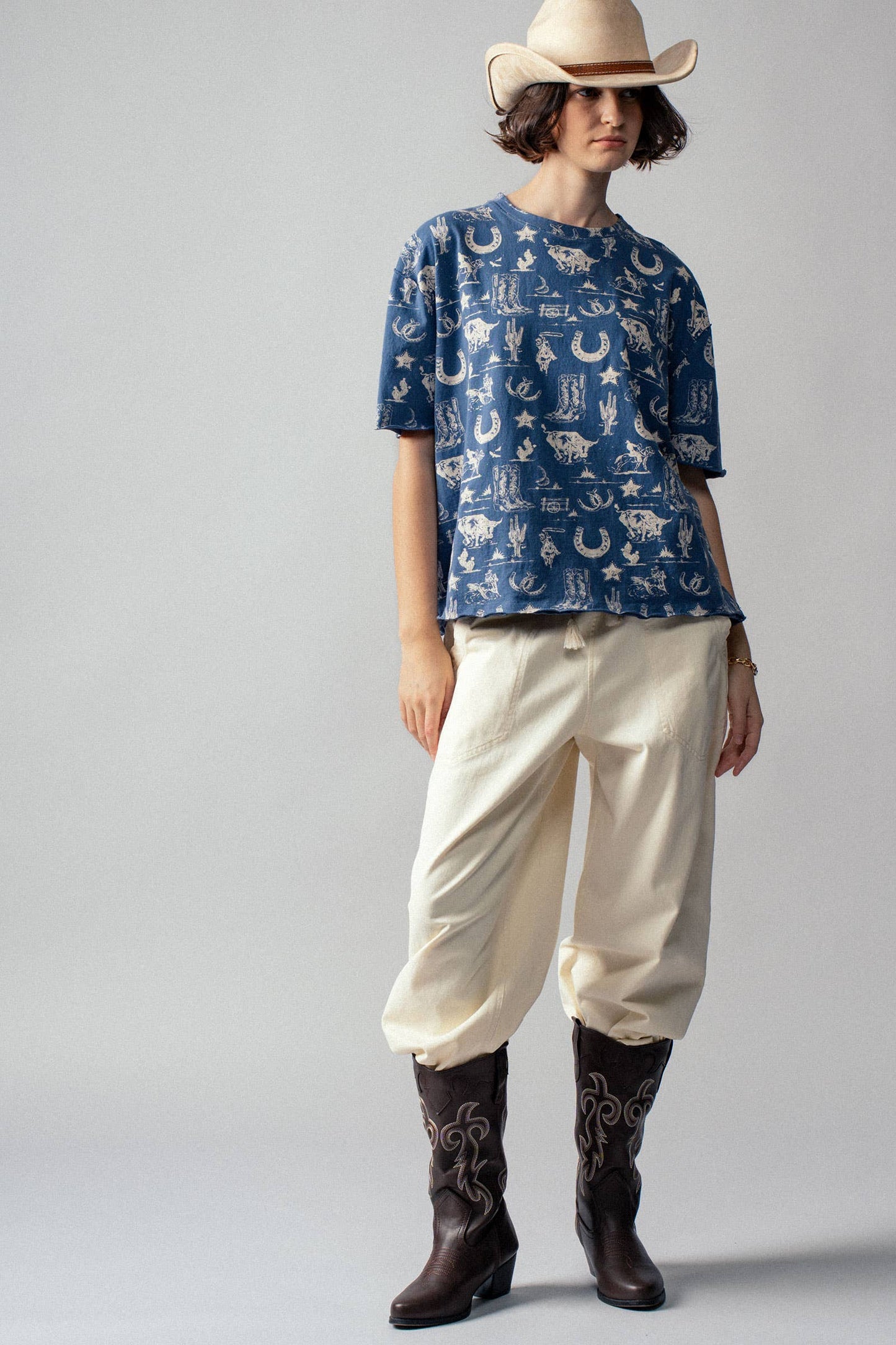 Western Graphic Print Relaxed Fit Tee: CREAM with Navy