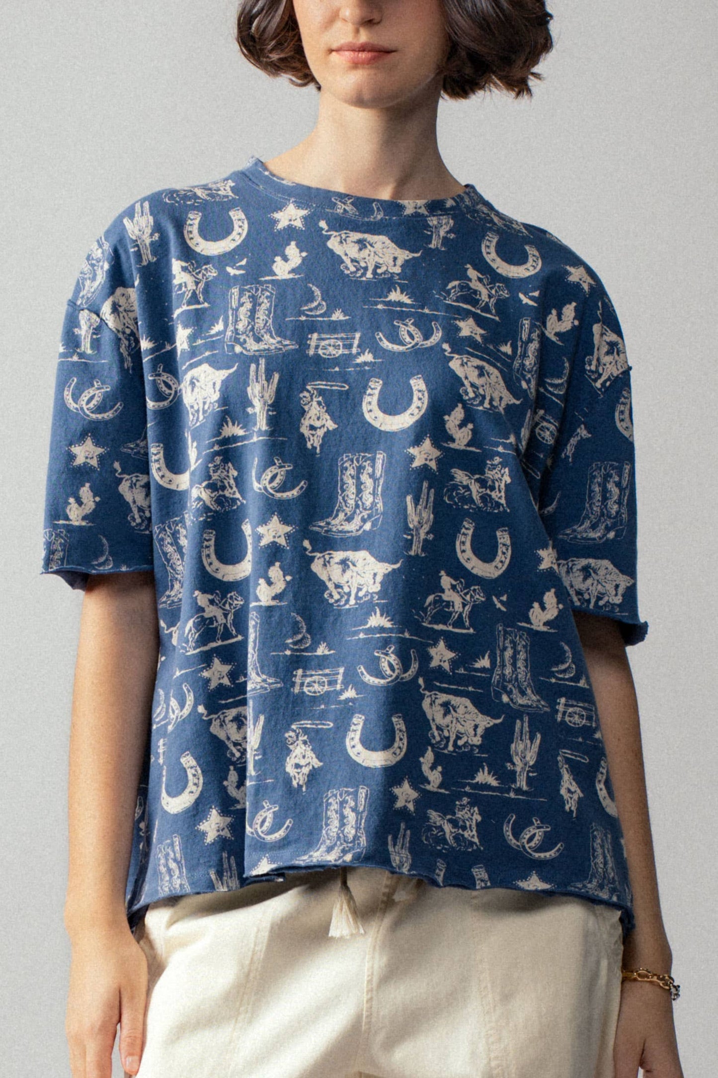 Western Graphic Print Relaxed Fit Tee: CREAM with Navy