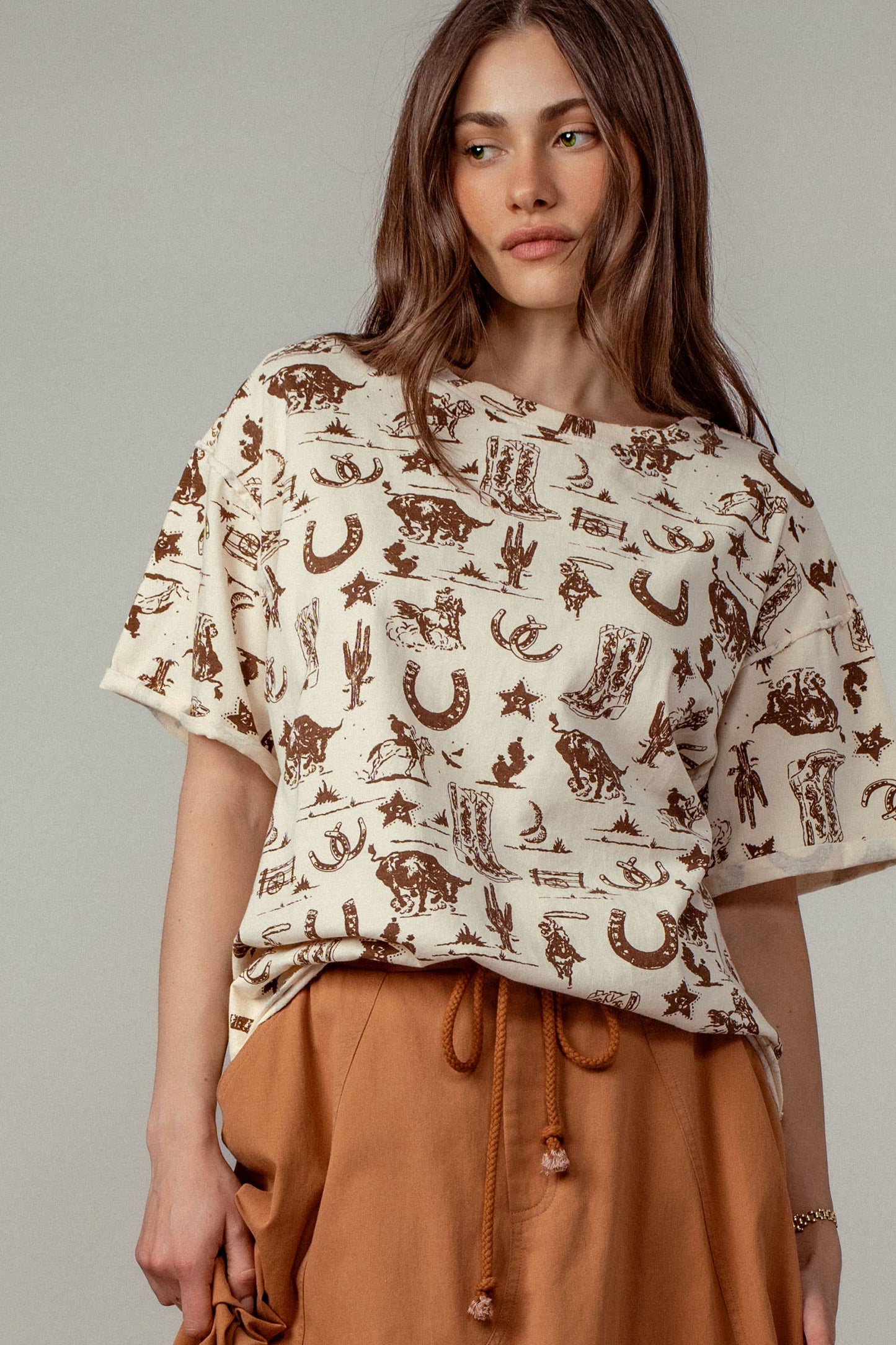 Western Graphic Print Relaxed Fit Tee: CREAM with Navy